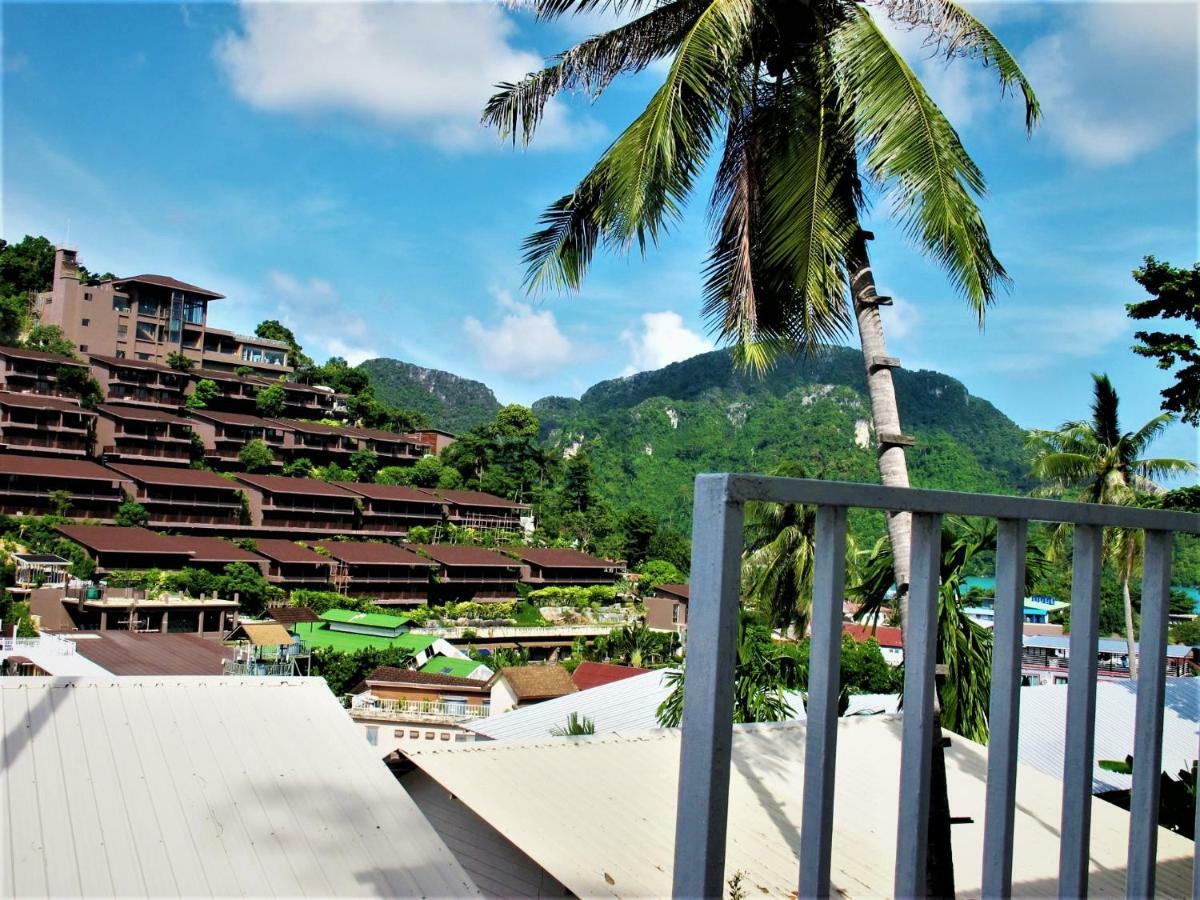 Uphill Lodge Phi Phi Don